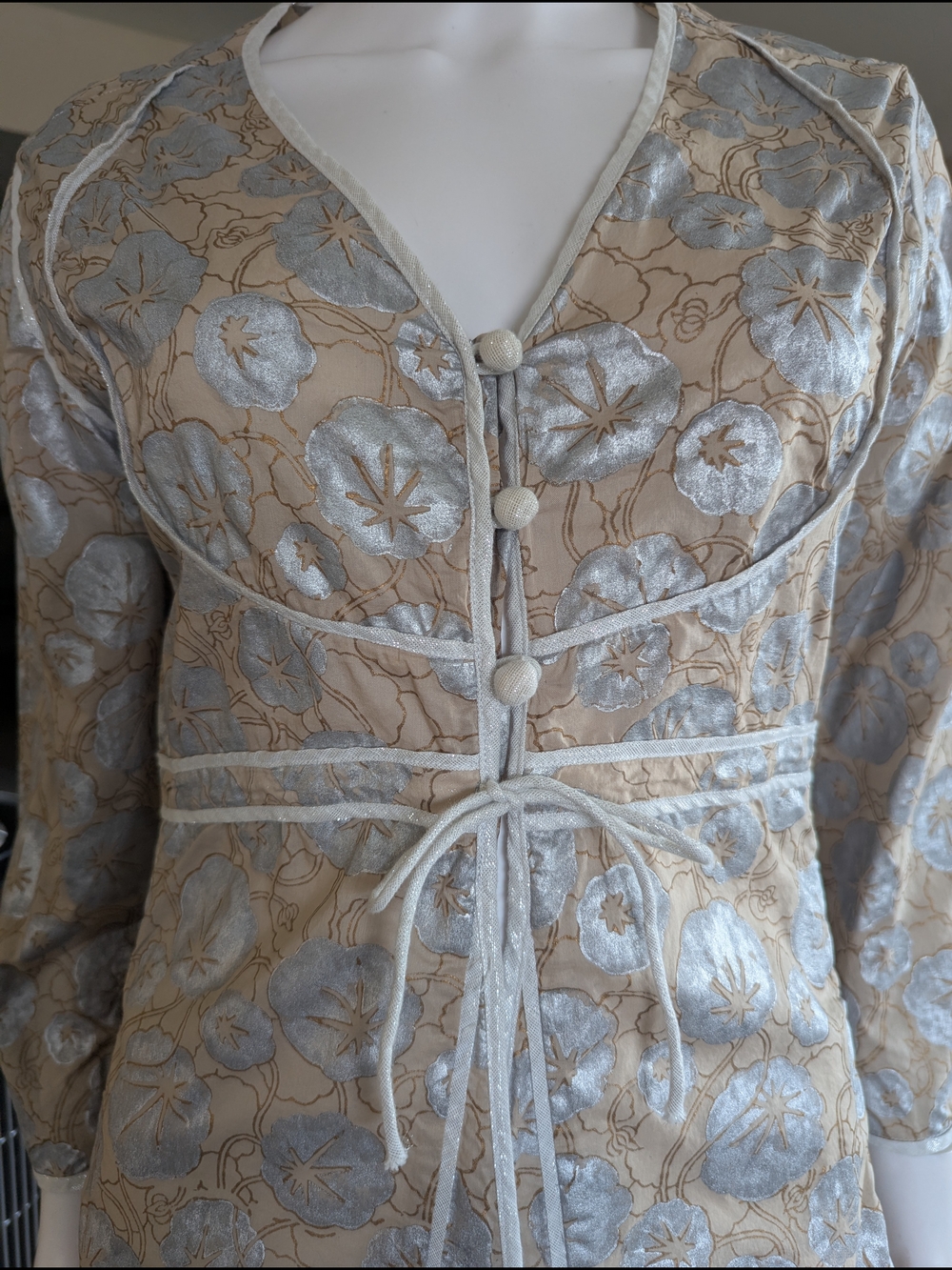 Ratan Floral Lace-Trim Beige & Light Blue Robe Dress - Picture 11 of 12